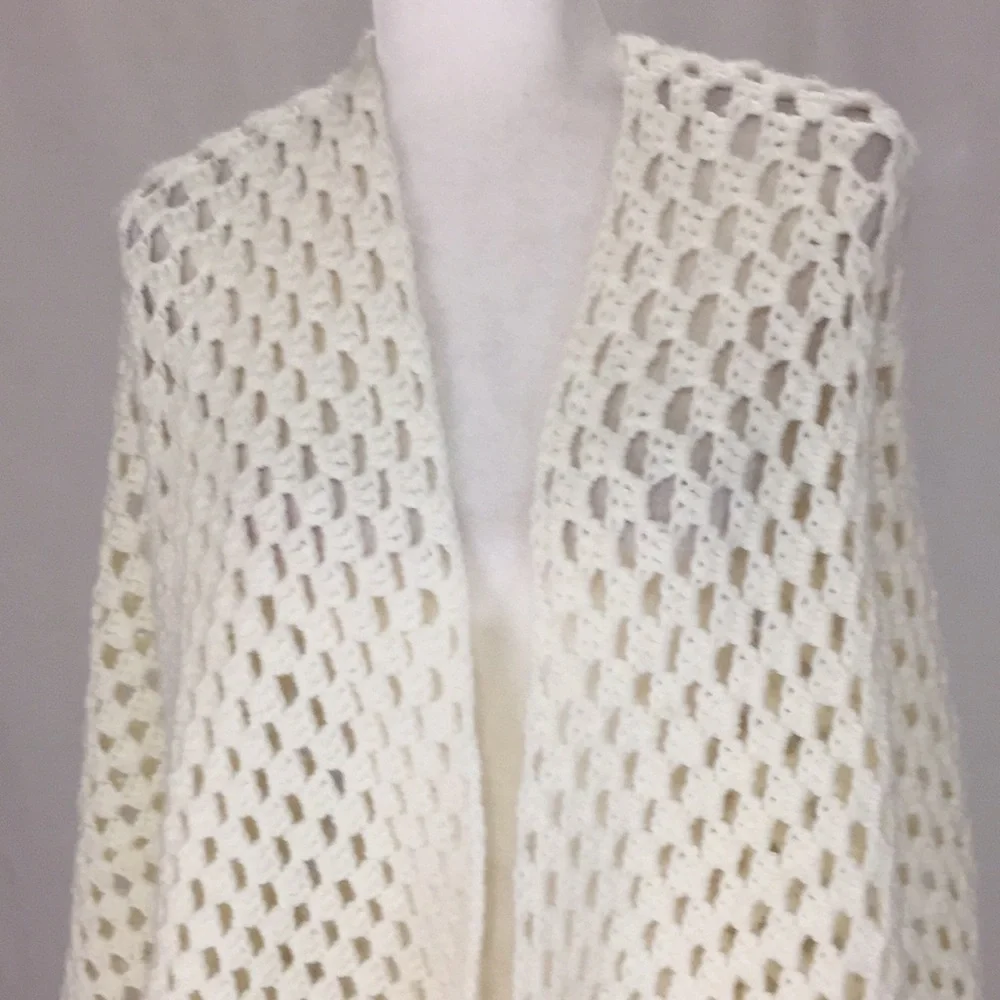 Vintage Handmade Crocheted White Shawl w/ Fringe - Picture 3 of 12